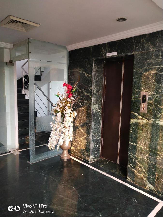 קאנפור Rass Hotel מראה חיצוני תמונה