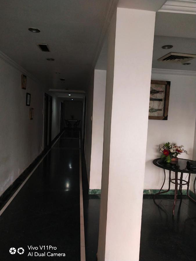 קאנפור Rass Hotel מראה חיצוני תמונה